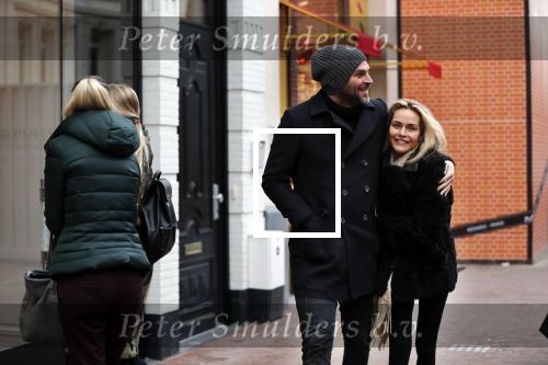Amsterdam 12 december 2018
Xander de Buisonje met zijn vrouw Sophie aan het winkelen.