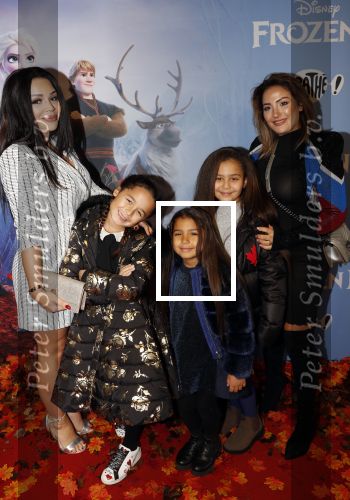 Amsterdam 16 november 2019
Premiere Frozen 2 in Tuschinski. Amanda Balk met dochter