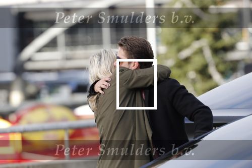 Schiphol 29 november 2019
Andre Hazes en zijn neef/vriend Djarno Hofland arriveren op schiphol nadat ze samen in New York NY zijn geweest. Bridget Maasland haalt hem op met de BMW X6 van Andre. Ze stond buiten te wachten