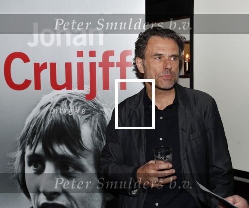 Amsterdam 15 november 2019
Rechtszaak Auke Kok versus de johan Cruijff foundation. Na zitting is de boekpresentatie in cafe op de middenweg.