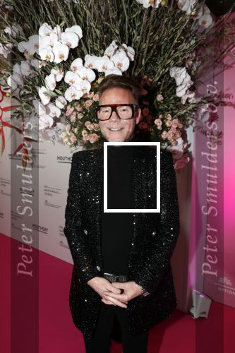 Amsterdam 3 december 2019
Premiere Nationaal Ballet / opera in de stopera. Bastiaan v Schaik met een kennis