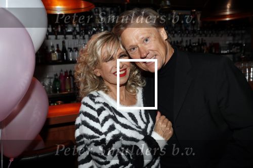 Aalsmeer 18 november 2019
Bonnie st Claire viert haar 70e verjaardag in de Praam in Aalsmeer. Bonnie met Rob v Nood