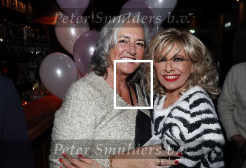 Aalsmeer 18 november 2019
Bonnie st Claire viert haar 70e verjaardag in de Praam in Aalsmeer. Bonnie met vrouw Arie Ribbens