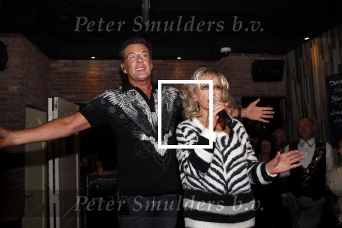 Aalsmeer 18 november 2019
Bonnie st Claire viert haar 70e verjaardag in de Praam in Aalsmeer. Bonnie met Gerard Joling