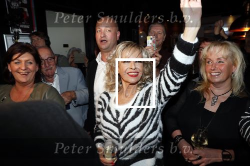 Aalsmeer 18 november 2019
Bonnie st Claire viert haar 70e verjaardag in de Praam in Aalsmeer.