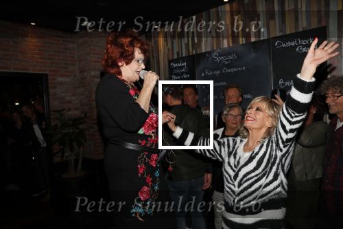 Aalsmeer 18 november 2019
Bonnie st Claire viert haar 70e verjaardag in de Praam in Aalsmeer. Bonnie met Imca Marina
