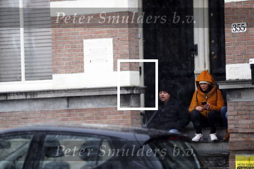 Amsterdam 13 november 2019
Bridget Masland verlaat haar huis en Andre Hazes is ook bij haar . Zijn auto staat aan zijkant geparkeerd.