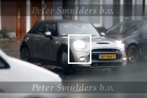 Amsterdam 13 november 2019
Bridget Masland verlaat haar huis en Andre Hazes is ook bij haar . Zijn auto staat aan zijkant geparkeerd.