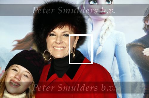 Amsterdam 16 november 2019
Premiere Frozen 2 in Tuschinski. Chazia Mourali met dochter