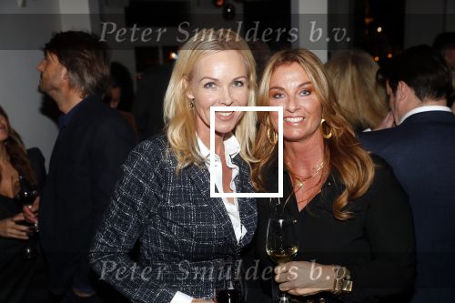 Amsterdam 3 december 2019
Presentatie Amsterdam XXXL in Momo. Denise Boekhoff met een vriendin