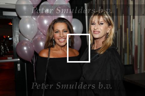 Aalsmeer 18 november 2019
Bonnie st Claire viert haar 70e verjaardag in de Praam in Aalsmeer.
Esther Oosterbeek en Anita Heilker