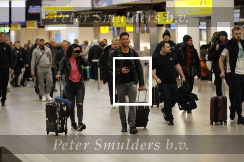 Schiphol 29 november 2019
Fajah Lourens gaat met haar nieuwe vriend Daan op vakantie naar Portugal
