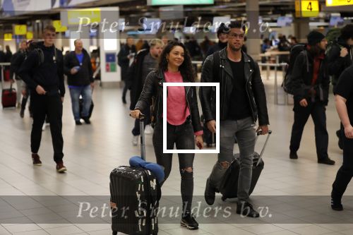 Schiphol 29 november 2019
Fajah Lourens gaat met haar nieuwe vriend Daan op vakantie naar Portugal