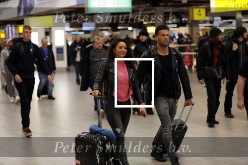 Schiphol 29 november 2019
Fajah Lourens gaat met haar nieuwe vriend Daan op vakantie naar Portugal