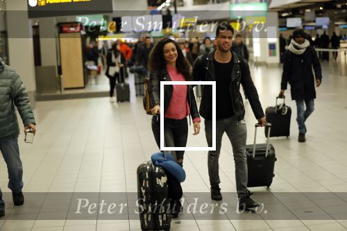 Schiphol 29 november 2019
Fajah Lourens gaat met haar nieuwe vriend Daan op vakantie naar Portugal