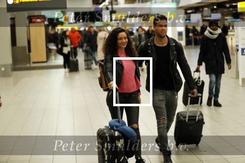 Schiphol 29 november 2019
Fajah Lourens gaat met haar nieuwe vriend Daan op vakantie naar Portugal