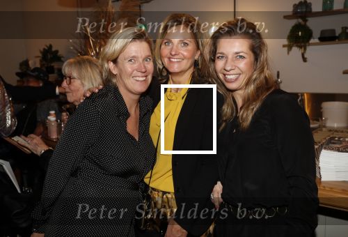 Amsterdam 21 november 2019
Presentatie platform  Grace & Us van Anouk Smulders.