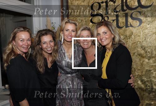 Amsterdam 21 november 2019
Presentatie platform  Grace & Us van Anouk Smulders.