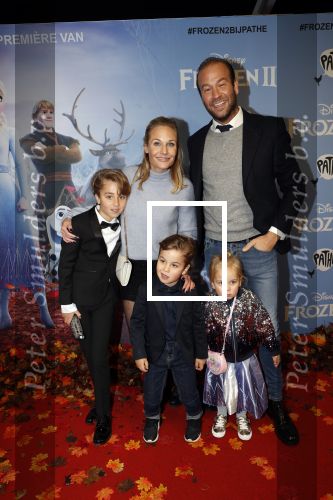 Amsterdam 16 november 2019
Premiere Frozen 2 in Tuschinski. Kimberley Klaver en partner Michel van den Bergh en zijn kinderen