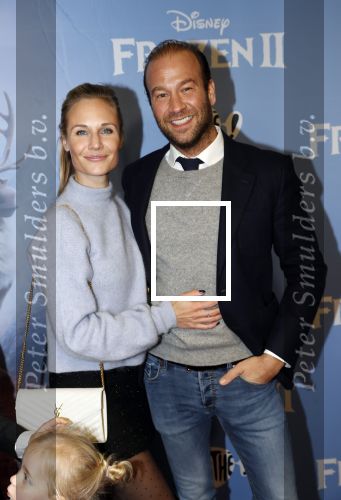 Amsterdam 16 november 2019
Premiere Frozen 2 in Tuschinski. Kimberley Klaver en partner Michel van den Bergh en zijn kinderen