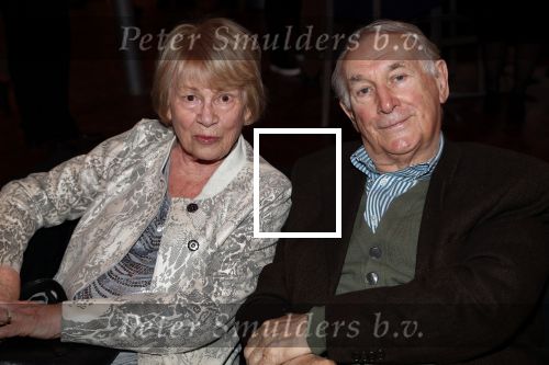 Schiedam 24 november 2019
Premiere show Gerard Cox in theater van Schiedam . Koos Postema kwam met zijn vrouw en dochter