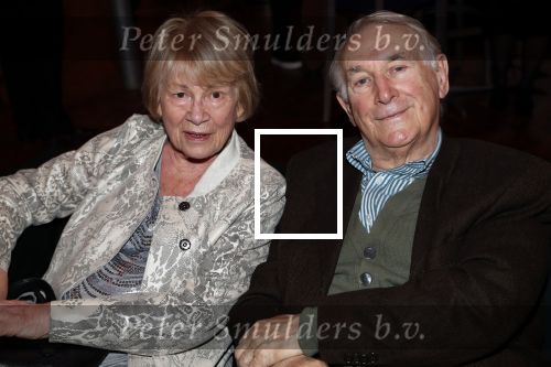Schiedam 24 november 2019
Premiere show Gerard Cox in theater van Schiedam . Koos Postema kwam met zijn vrouw en dochter