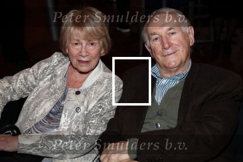 Schiedam 24 november 2019
Premiere show Gerard Cox in theater van Schiedam . Koos Postema kwam met zijn vrouw en dochter