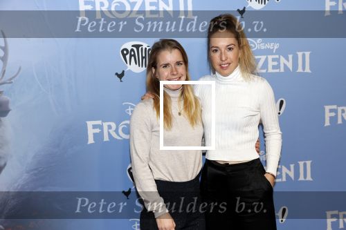 Amsterdam 16 november 2019
Premiere Frozen 2 in Tuschinski. Lara van Ruijven en Yara van Kerkhof