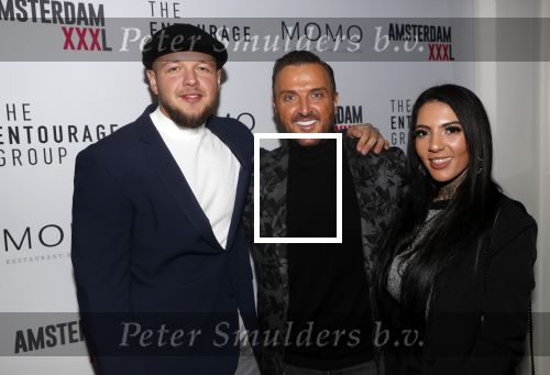 Amsterdam 3 december 2019
Presentatie Amsterdam XXXL in Momo. Mick Harren met zoon Bowy  en Madame Movement