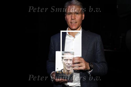 Amsterdam 2 december 2019
Boep presentatie Marco v Basten in de stadsschouwburg van Amsterdam.