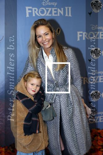 Amsterdam 16 november 2019
Premiere Frozen 2 in Tuschinski. Melissa Drost en haar dochter