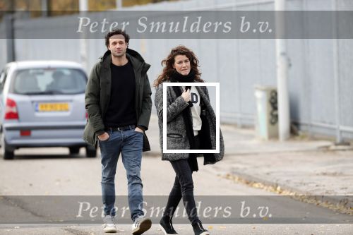 Amsterdam 23 november 2019
Pepijn Crone en Merel Westrik zijn verliefd . Pepijn heeft een huis in Amsterdam en Merel bewoont sinds een tijdje een appartement in Amsterdam.