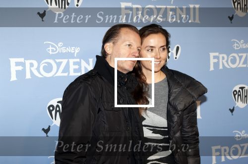 Amsterdam 16 november 2019
Premiere Frozen 2 in Tuschinski. Michiel Mol met zijn vrouw Marloes