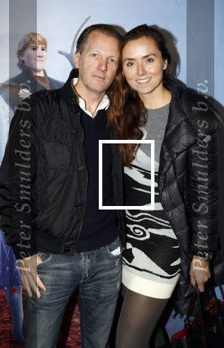 Amsterdam 16 november 2019
Premiere Frozen 2 in Tuschinski. Michiel Mol met zijn vrouw Marloes
