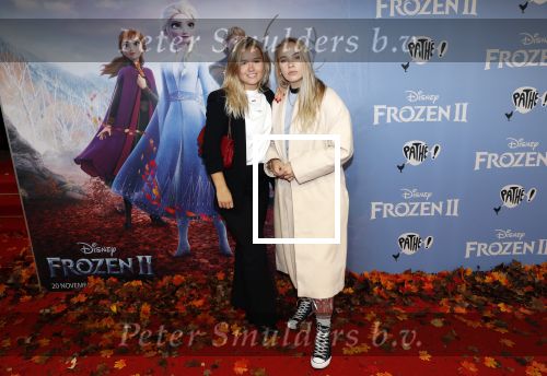 Amsterdam 16 november 2019
Premiere Frozen 2 in Tuschinski. Mikky Kiemeney met een vriendin