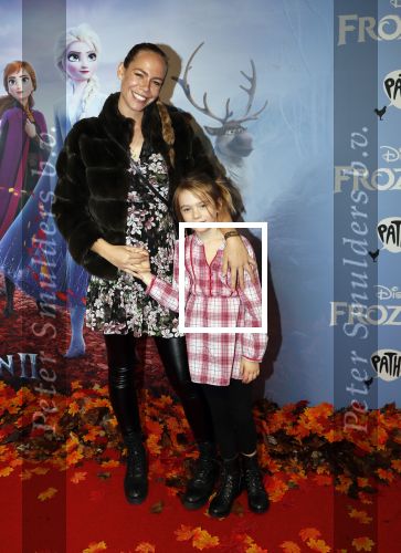Amsterdam 16 november 2019
Premiere Frozen 2 in Tuschinski. Nicolette Kluijver kwam met haar dochter