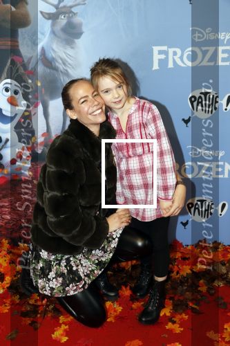 Amsterdam 16 november 2019
Premiere Frozen 2 in Tuschinski. Nicolette Kluijver kwam met haar dochter