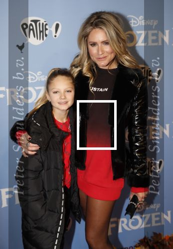 Amsterdam 16 november 2019
Premiere Frozen 2 in Tuschinski. Nikkie Plessen kwam met haar dochter