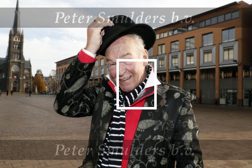 Schiedam 24 november 2019
Peter Faber op straat in Schiedam.