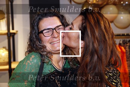 Beverwijk 23 november 2019
Opening winkel van Moise Trustfull in het centrum van Beverwijk.
Haar vader Orlando en moeder Quinty zijn natuurlijk aanwezig.
