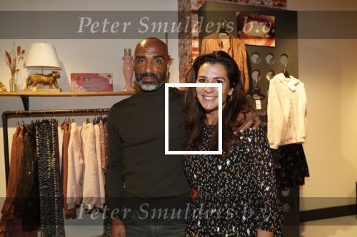 Beverwijk 23 november 2019
Opening winkel van Moise Trustfull in het centrum van Beverwijk.
Haar vader Orlando en moeder Quinty zijn natuurlijk aanwezig.