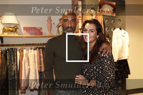 Beverwijk 23 november 2019
Opening winkel van Moise Trustfull in het centrum van Beverwijk.
Haar vader Orlando en moeder Quinty zijn natuurlijk aanwezig.