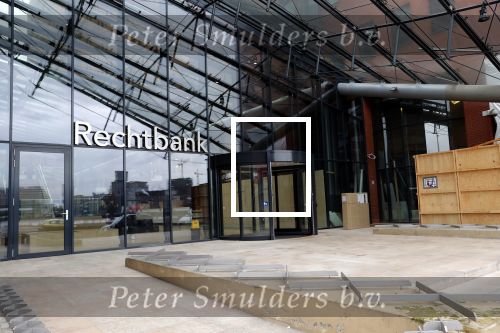 Rotterdam 14 november 2019
Rechtszaak tussen Connie Witteman en Eugene v Dun in de rechtbank van Rotterdam. Eugene kwam met zijn vrouw.
