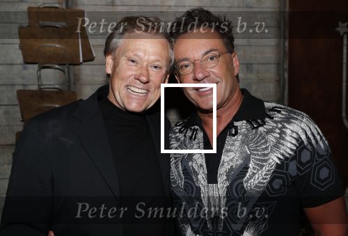 Aalsmeer 18 november 2019
Bonnie st Claire viert haar 70e verjaardag in de Praam in Aalsmeer. Rob v Nood met Gerard Joling