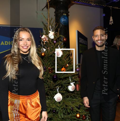 Amsterdam, 6 December 2019
Sky Radioâ€™s Christmas Tree For Charity met BN-ers
Rolf Sanchez en Emma Heesters