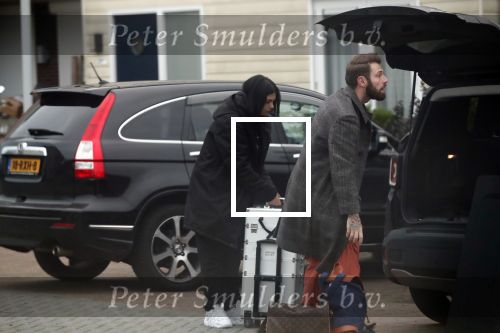 Vinkeveen 15 november 2019
Roxeanne Hazes en Erik Zwennes vertrekken bij hun huis.