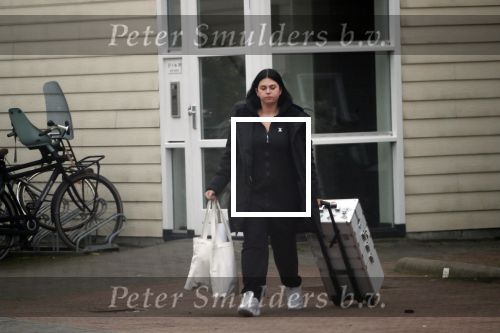 Vinkeveen 15 november 2019
Roxeanne Hazes en Erik Zwennes vertrekken bij hun huis.
