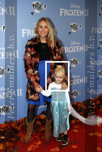 Amsterdam 16 november 2019
Premiere Frozen 2 in Tuschinski. Saskia Weerstand met nichtje