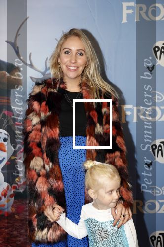 Amsterdam 16 november 2019
Premiere Frozen 2 in Tuschinski. Saskia Weerstand met nichtje