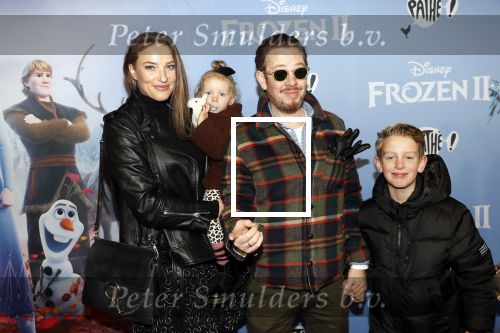 Amsterdam 16 november 2019
Premiere Frozen 2 in Tuschinski. Selwyn Senatori met vrouw en kinderen